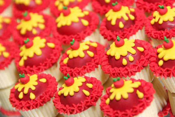 lacos-e-acucar-cha-de-bebe--chanel-ferrari-10