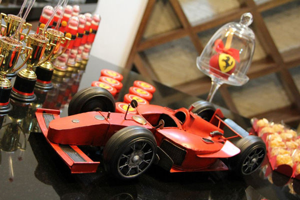 lacos-e-acucar-cha-de-bebe-chanel-ferrari-11