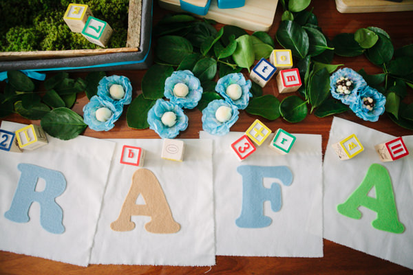 cha-de-bebe-robo-azul-branco-carol-rosa-18