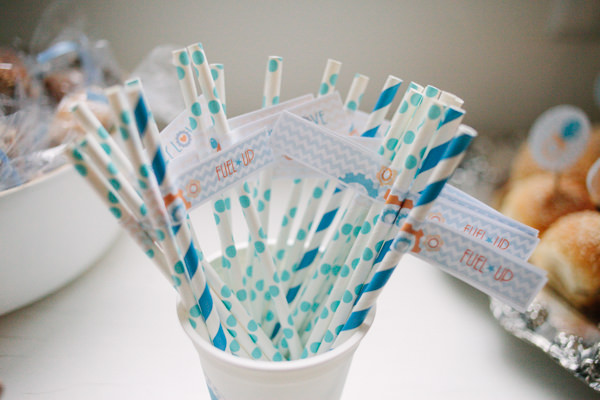 cha-de-bebe-robo-azul-branco-carol-rosa-20