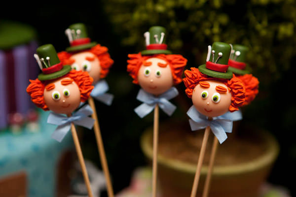 festinha-alice-no-pais-das-maravilhas-lorena-13