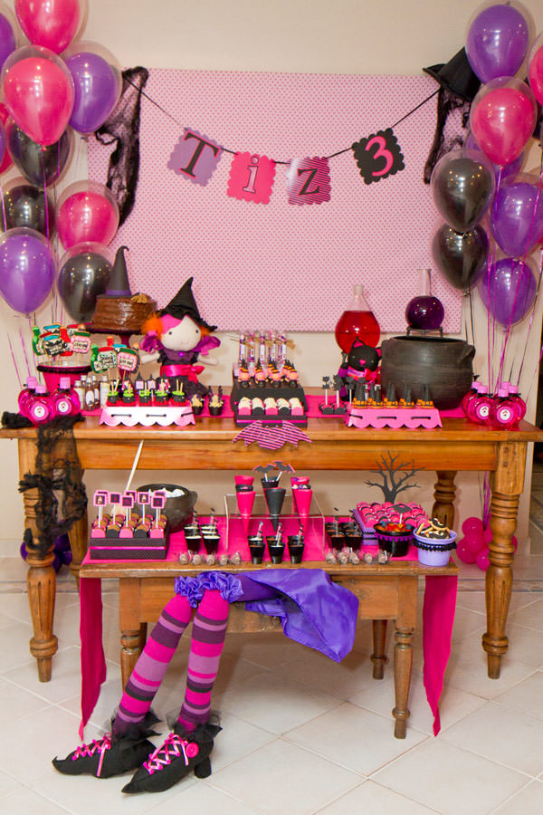 festinha-caraminholando-halloween-bruxa-pink-roxo-preto-01