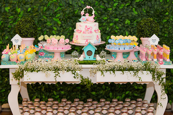 Aniversário com tema jardim dos passarinhos - Constance Zahn | Babies ...