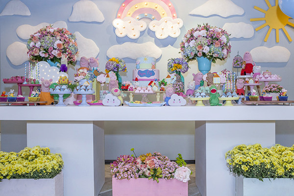 Aniversário com tema Peppa Pig