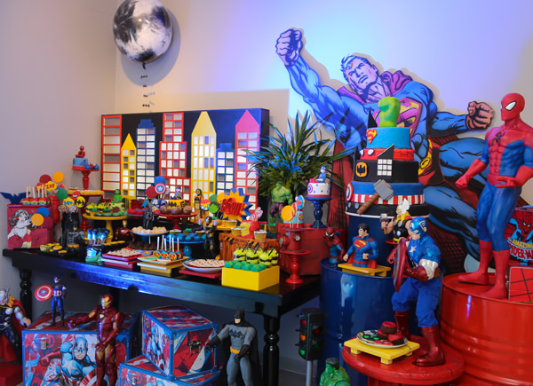 festinha-marcia-mesquita-super-herois-01