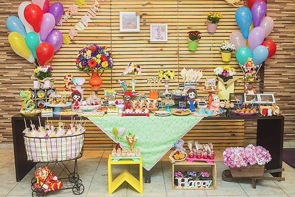 Festa infantil com tema Sitio do Pica Pau Amarelo