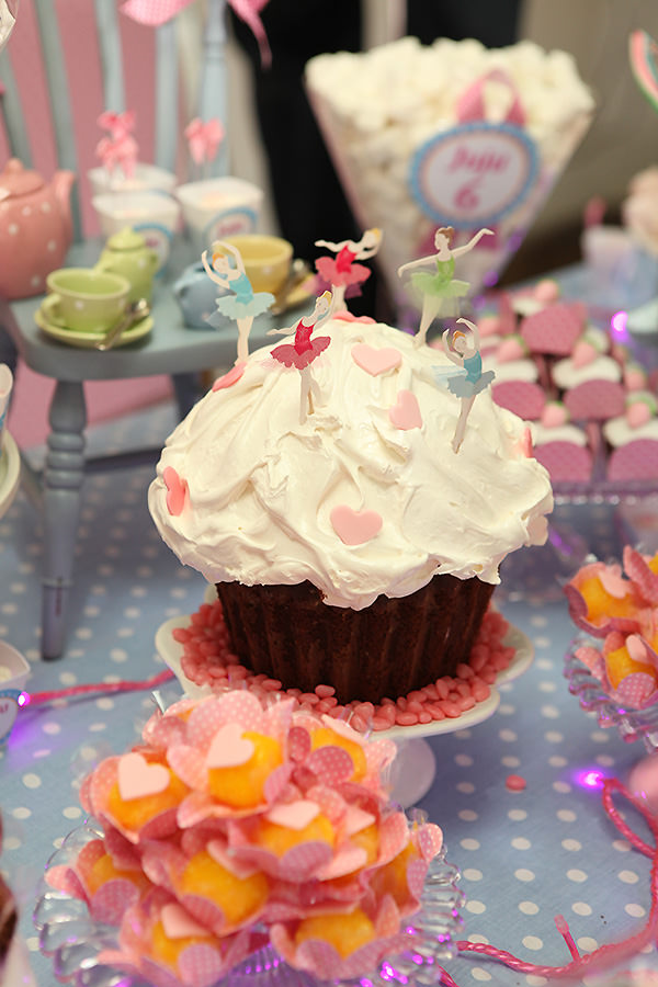 festa infantil rosa cupcakes menina