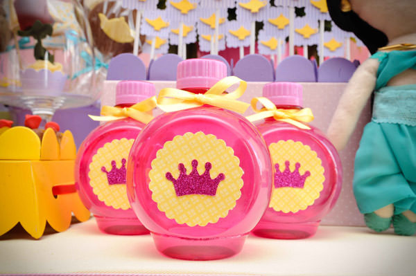 festa-princesas-rosa-decoracao-caraminholando-doces-nika-linden-fantasia-pacoca-11