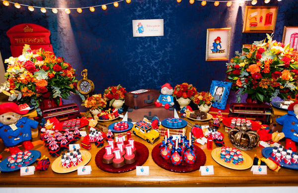 festa-paddington-bear-azul-vermelho-decoracao-raquel-furtado-fotografia-aline-inagaki-02