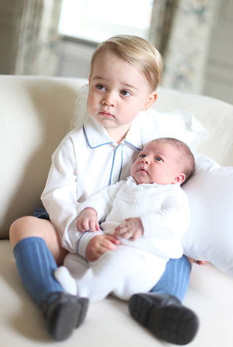 principe-george-princesa-charlotte-primeiras-fotos-oficiais-real